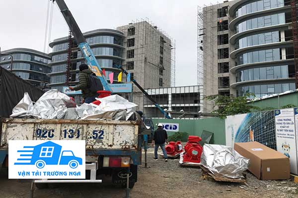 vận chuyển hàng hóa thiết bị máy công nghiệp